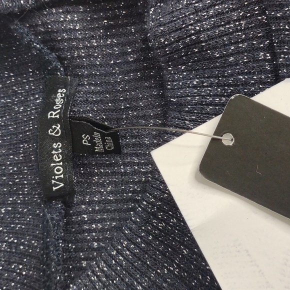 Violets & Roses blue sparkly mock neck long sleeve blouse, size PS, NWT - Picture 4 of 9